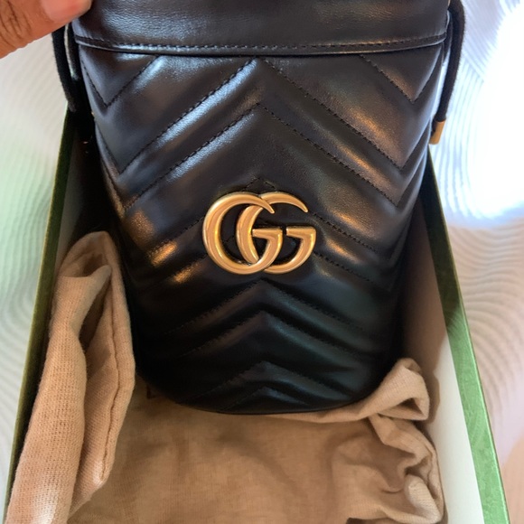Gucci Marmot Mini Bucket Bag - Picture 2 of 10